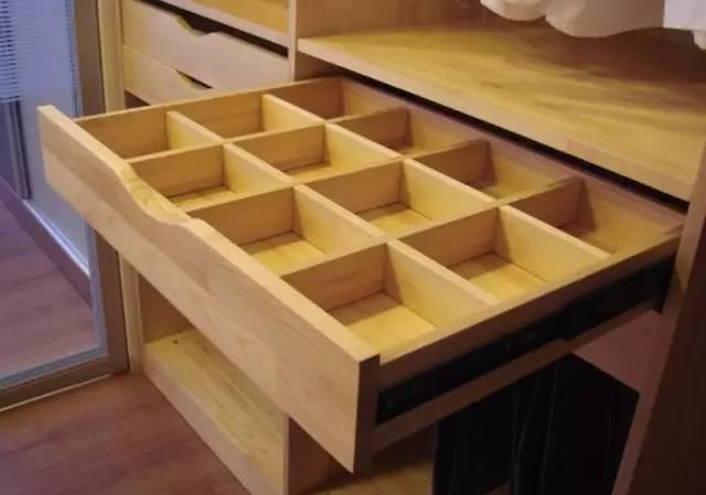 看起來逼格很高的定制家具，到底貴在哪里？